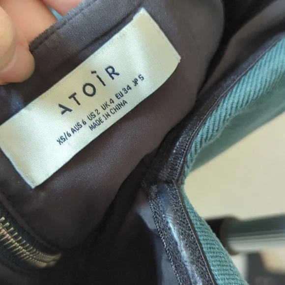 Atoir Top - Picture 9 of 9